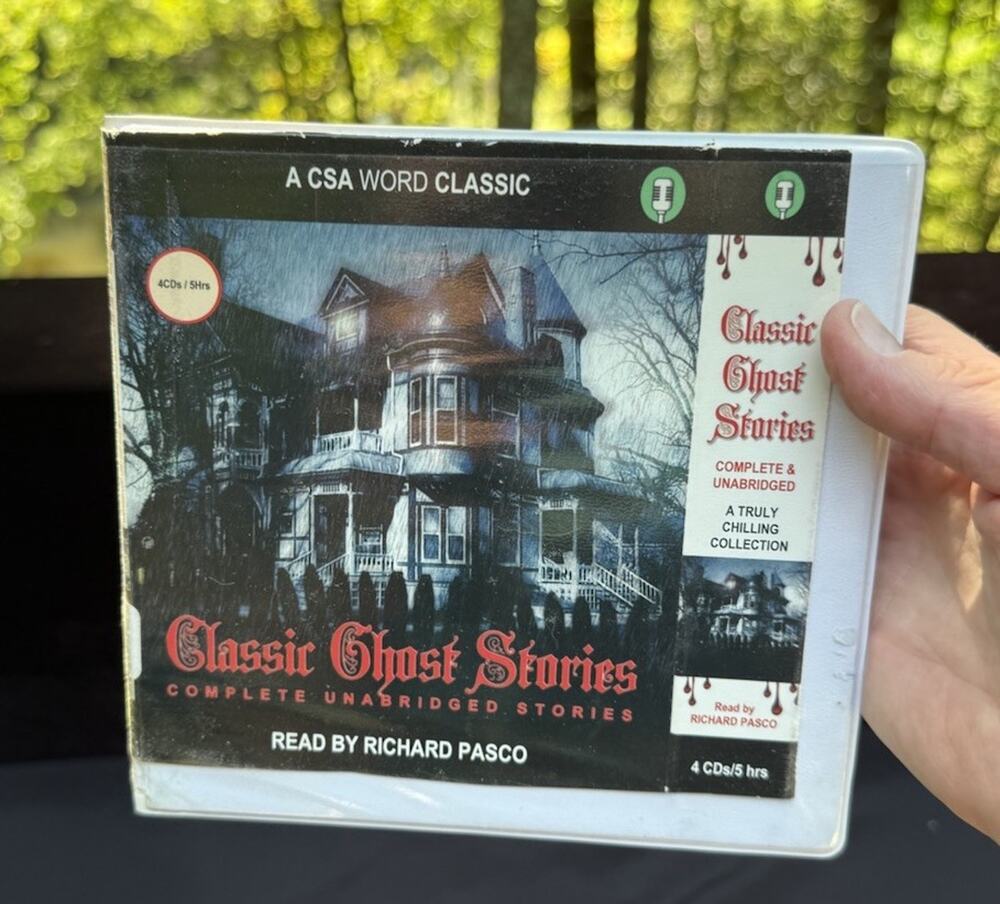 Classic Ghost Stories by Various CD-Audio Book READ BY RICHARD PASCO EUC -B1